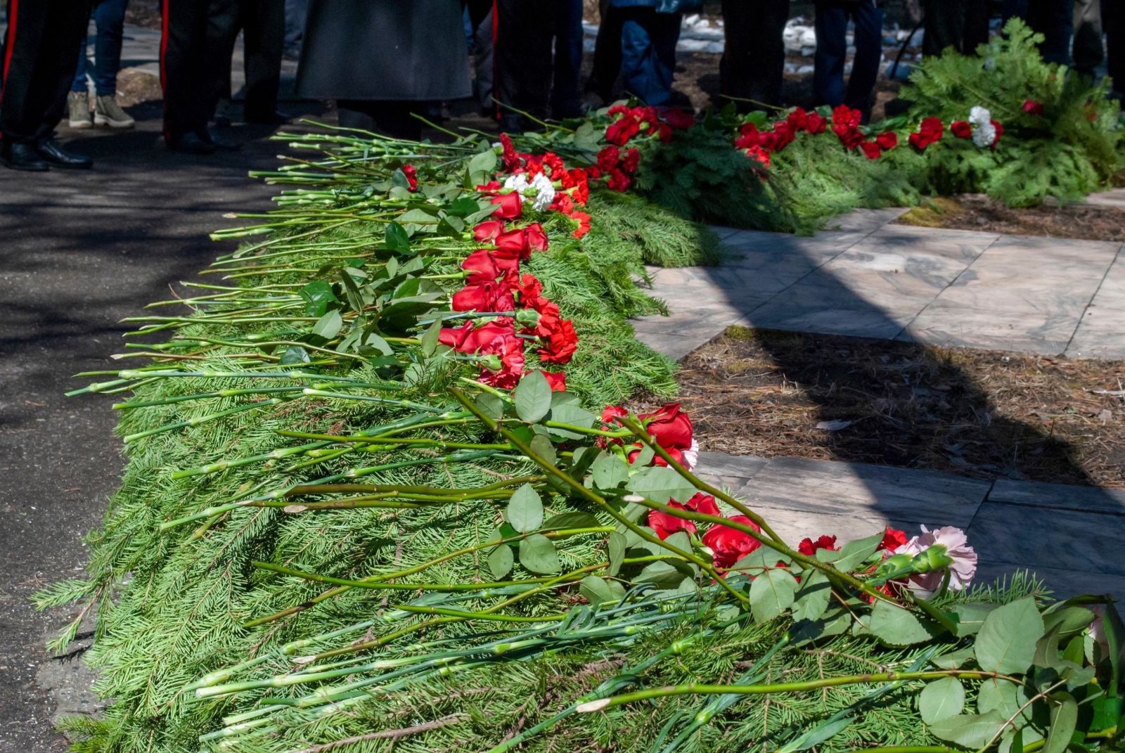 В Северске прошел митинг памяти героев-ликвидаторов Чернобыльской аварии |  26.04.2024 | Северск - БезФормата